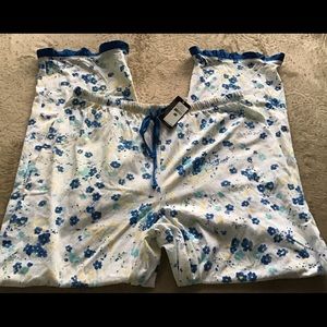 NWT JOCKEY Women’s Ankle Length Blue/White Floral Pajama Bottoms.